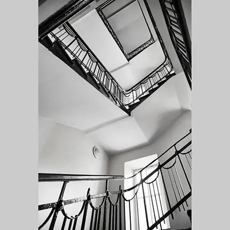 Househost Apartment Iii: Podbrzezie Street Krakow Exterior photo