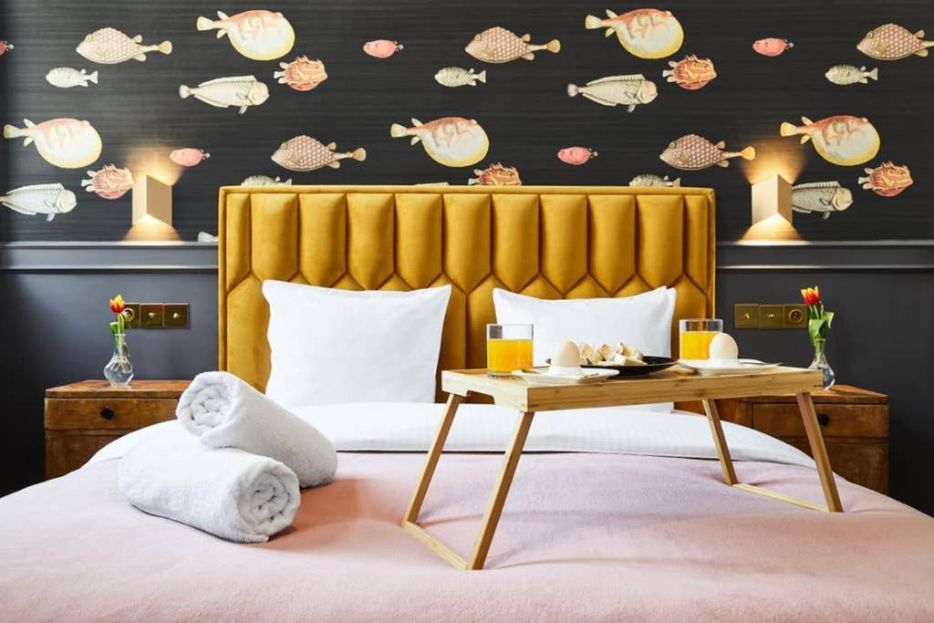 Househost Iii: Podbrzezie Street Cracovia
